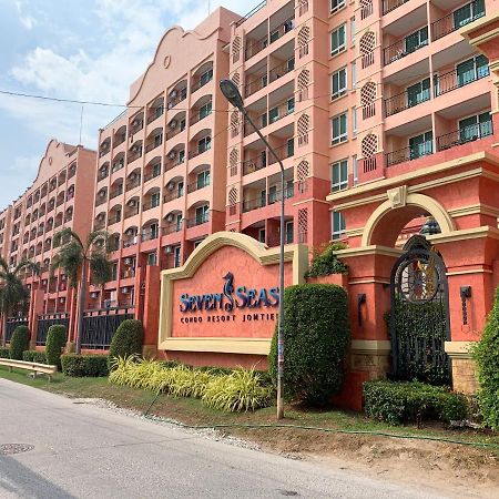 Seven Seas Condo Resort Jomtien Beach Buitenkant foto