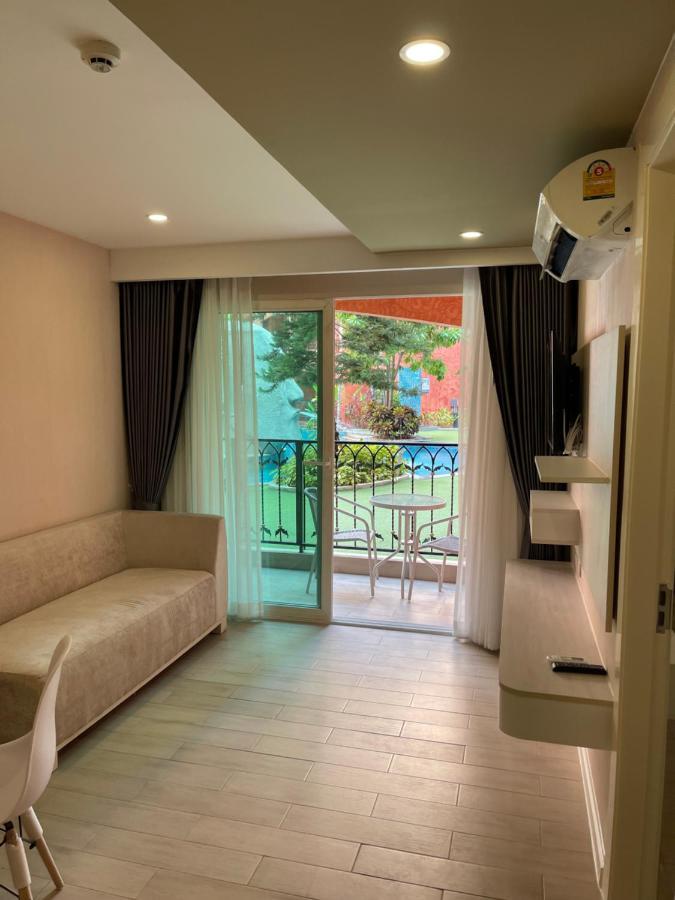 Seven Seas Condo Resort Jomtien Beach Buitenkant foto
